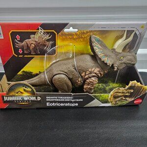 Jurassic World Rebirth Gigantic Thrashers Eotriceratops Dinosaur Figure